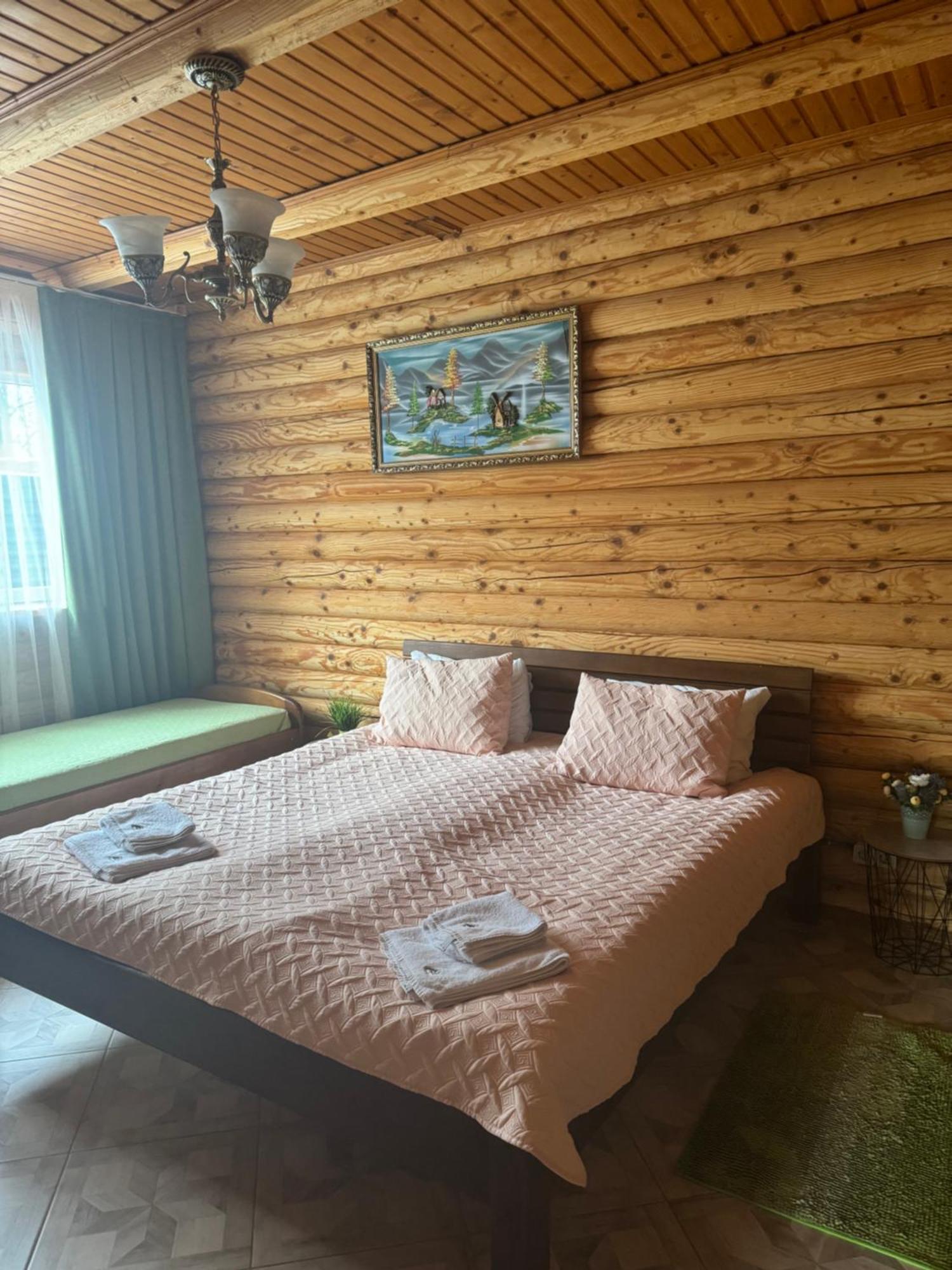 Chalet Mlyn Мигово Екстериор снимка